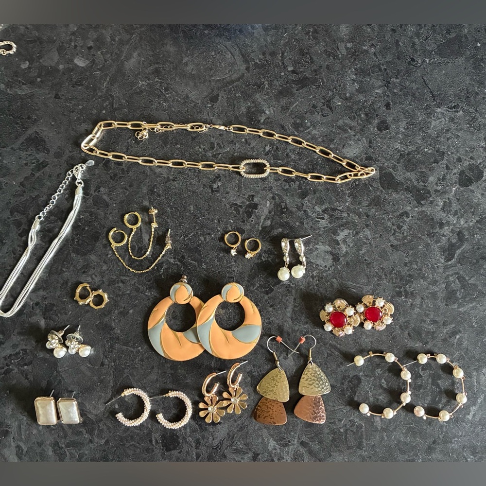 Mixed Metal jewelry lot